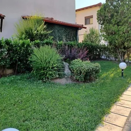 House Near Holiday home Skala Fourkas